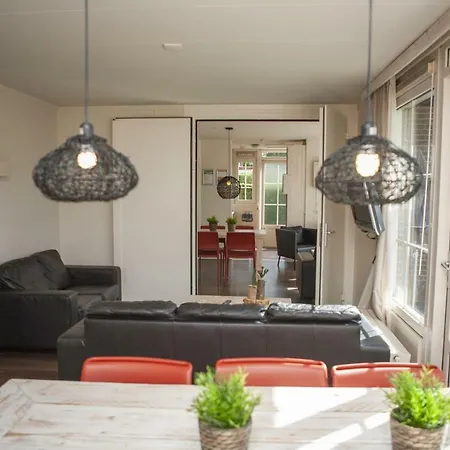 Bunckman 10 Pers. シャレー フォールトハイゼン